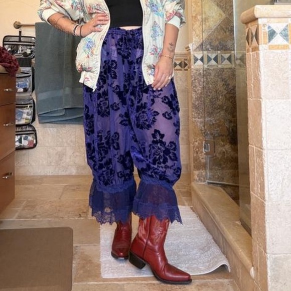 Free People Pants - Free People Purple Floral Velvet Wide Leg Cropped Pants
